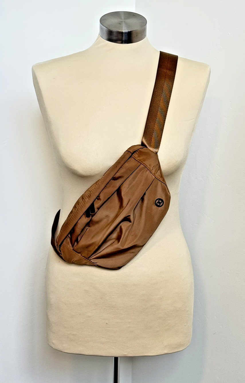 CALIA by Carrie Underwood Nylon Belt Bag Fannie Pack Sling Gold Tan **READ**